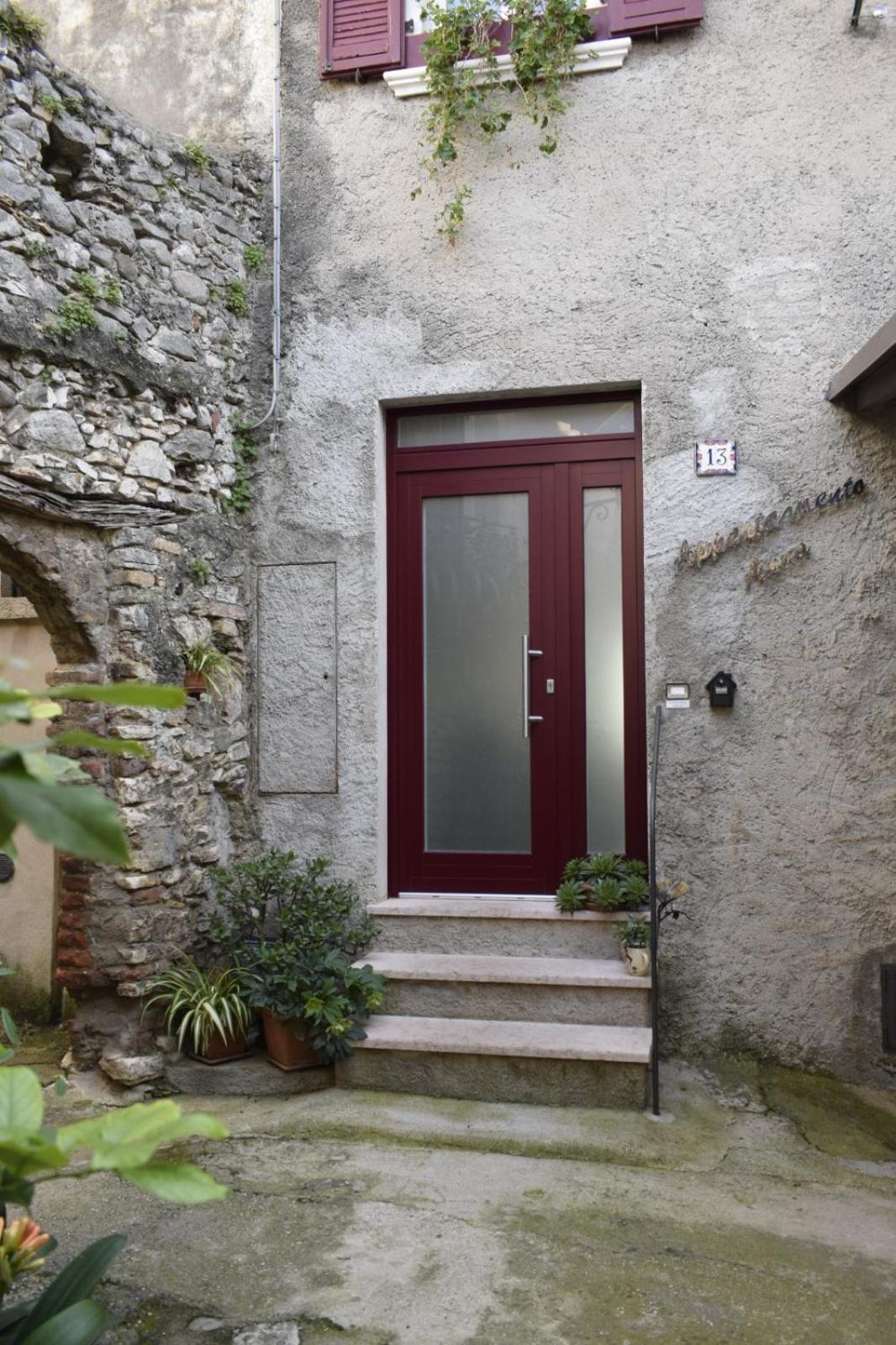 Appartamento Anna Brenzone sul Garda Exterior photo