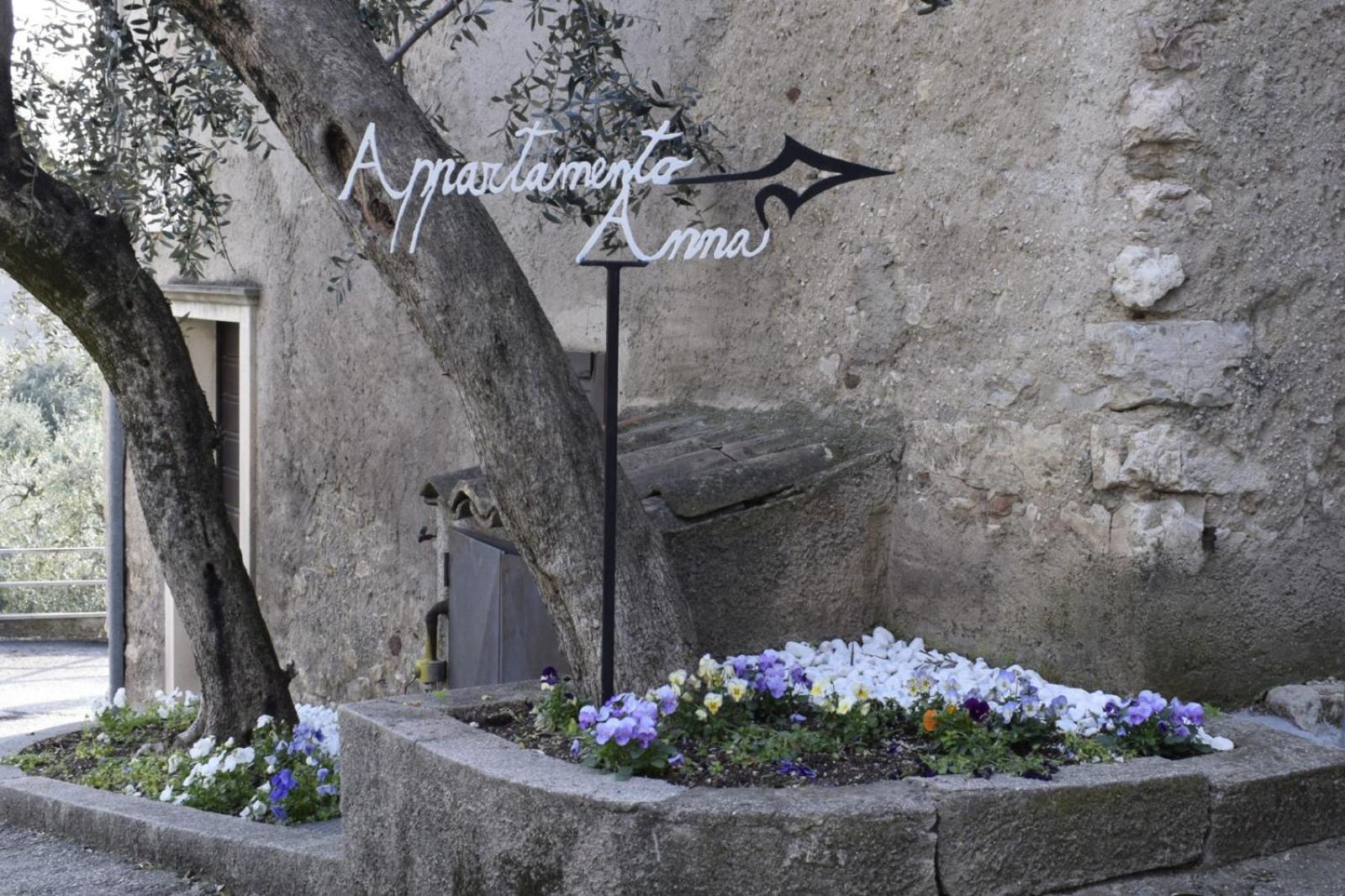 Appartamento Anna Brenzone sul Garda Exterior photo