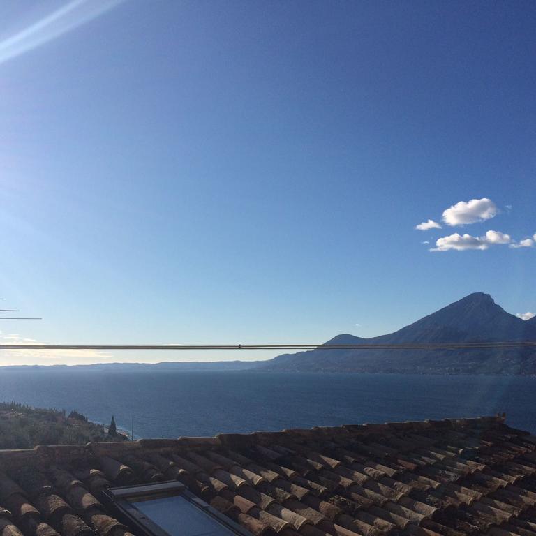 Appartamento Anna Brenzone sul Garda Exterior photo