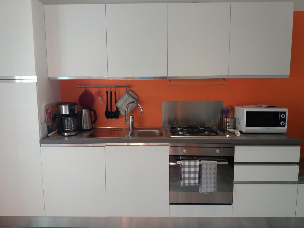 Appartamento Anna Brenzone sul Garda Exterior photo