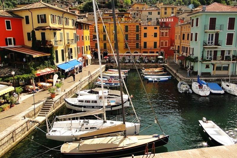 Appartamento Anna Brenzone sul Garda Exterior photo