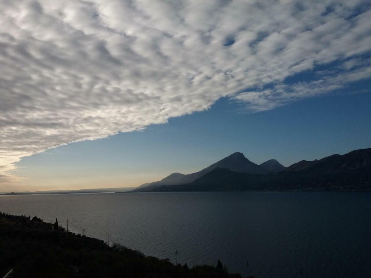 Appartamento Anna Brenzone sul Garda Exterior photo